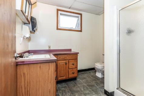 283 N Main Street Fredericktown OH 43019