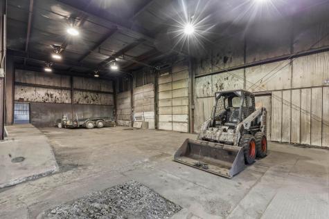 283 N Main Street Fredericktown OH 43019