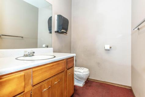 283 N Main Street Fredericktown OH 43019