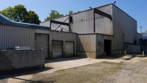 283 N Main Street Fredericktown OH 43019