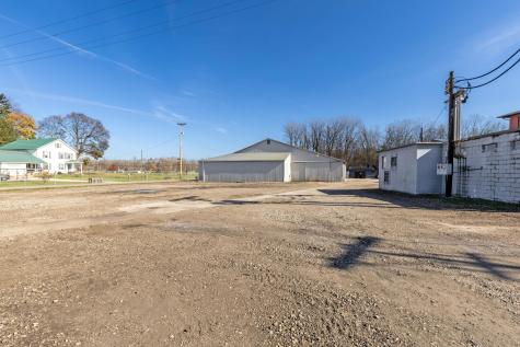 283 N Main Street Fredericktown OH 43019