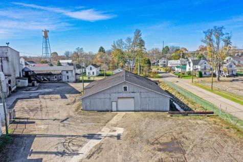 283 N Main Street Fredericktown OH 43019