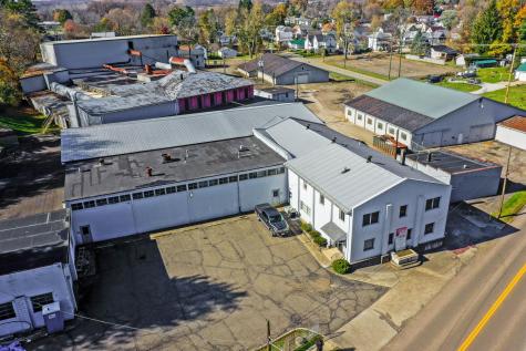 283 N Main Street Fredericktown OH 43019