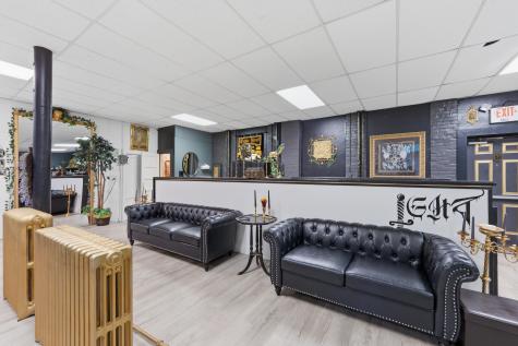 15 E Vine Street Mount Vernon OH 43050
