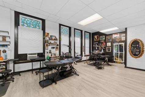 15 E Vine Street Mount Vernon OH 43050