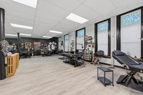 15 E Vine Street Mount Vernon OH 43050