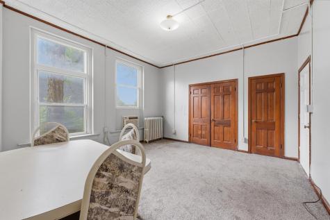 15 E Vine Street Mount Vernon OH 43050