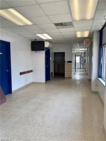 4 E Main Street Danville OH 43014