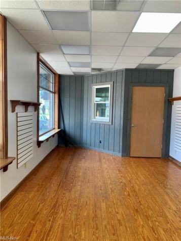 4 E Main Street Danville OH 43014