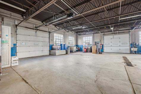 702 Charles Street Galion OH 44833