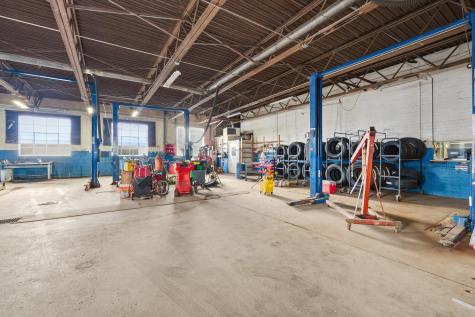 702 Charles Street Galion OH 44833