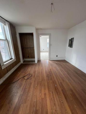 122-124 Pennsylvania Avenue Wellston OH 45692