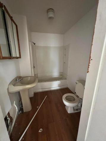 122-124 Pennsylvania Avenue Wellston OH 45692