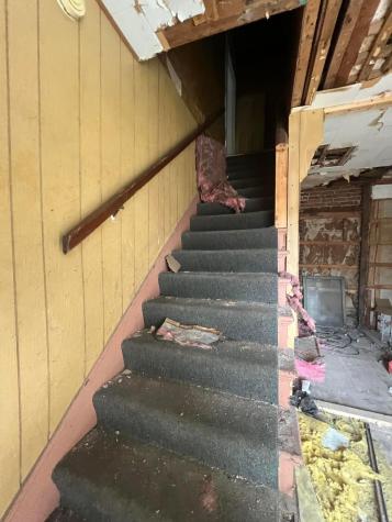 122-124 Pennsylvania Avenue Wellston OH 45692