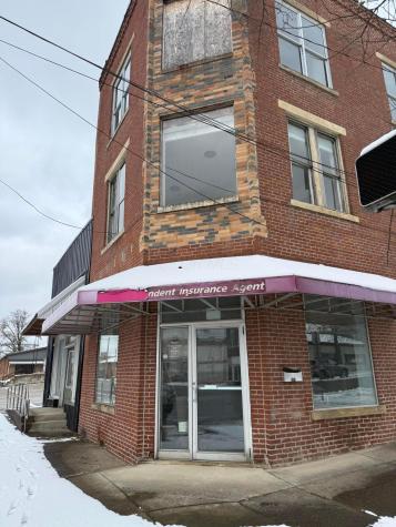 122-124 Pennsylvania Avenue Wellston OH 45692