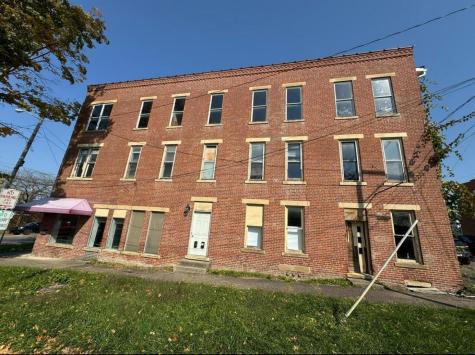 122-124 Pennsylvania Avenue Wellston OH 45692