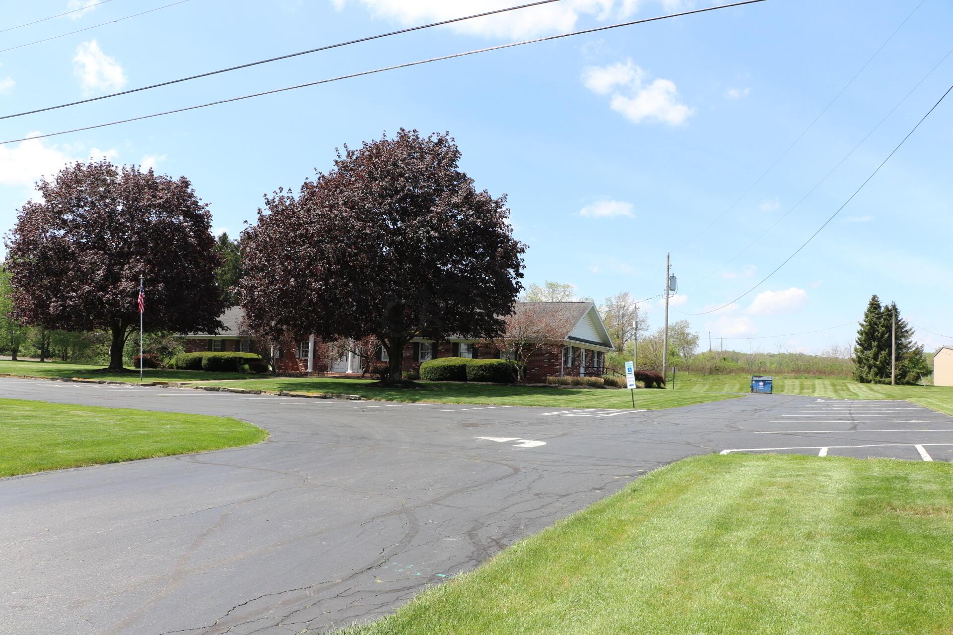 895 Harcourt Road Mount Vernon OH 43050