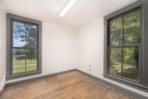 9030 Columbus Road Mount Vernon OH 43050