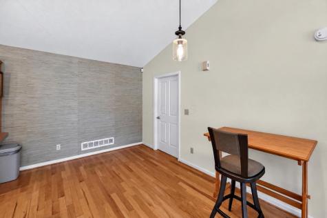708 Knolls Drive Mount Vernon OH 43050