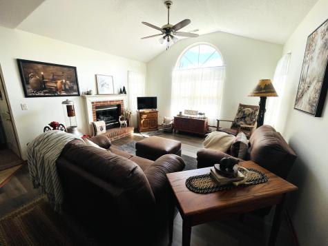 14 Woodberry Drive Mount Vernon OH 43050