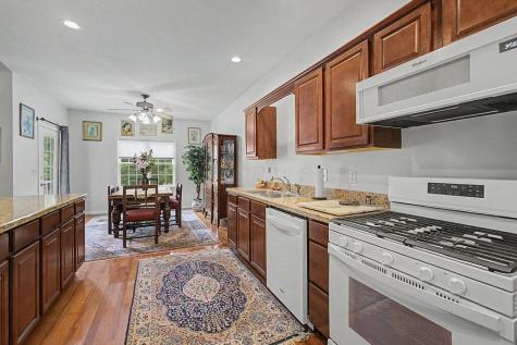 522 A Hickory Lane Howard OH 43028