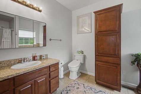 522 A Hickory Lane Howard OH 43028