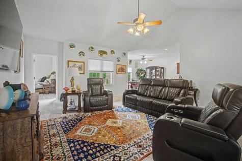 522 A Hickory Lane Howard OH 43028