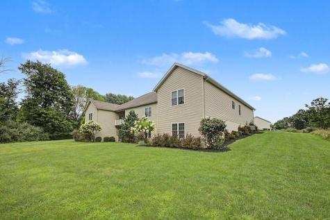 522 A Hickory Lane Howard OH 43028