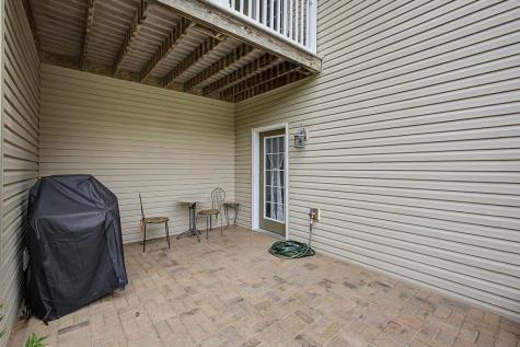 522 A Hickory Lane Howard OH 43028