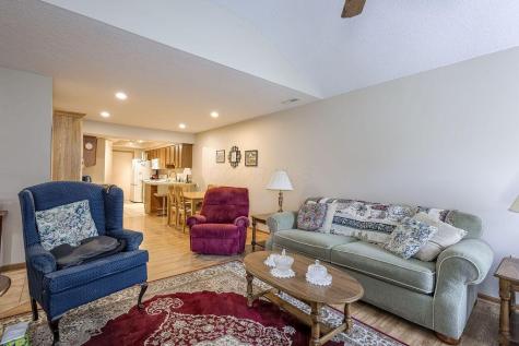 6 Woodberry Drive Mount Vernon OH 43050