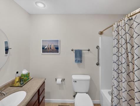 510 Hickory Lane Howard OH 43028