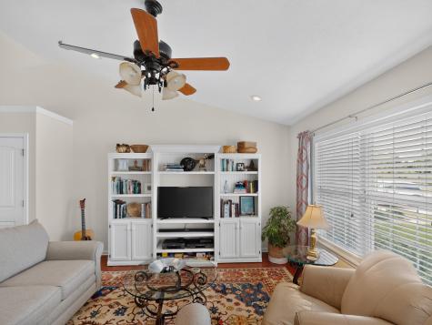 510 Hickory Lane Howard OH 43028