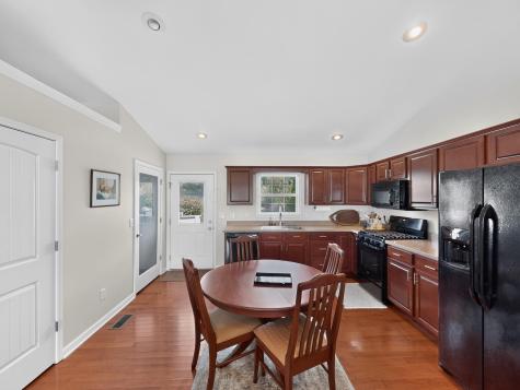 510 Hickory Lane Howard OH 43028