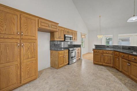 6 Fairway Drive Mount Vernon OH 43050