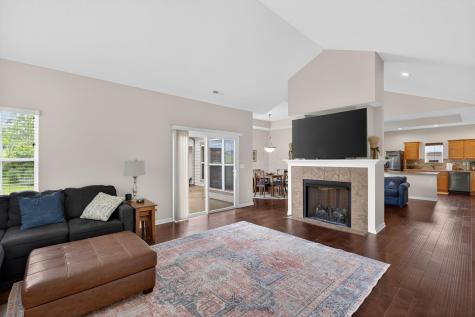 103 Colonial Woods Drive Mount Vernon OH 43050