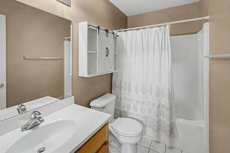 72 Fairway Drive Mount Vernon OH 43050