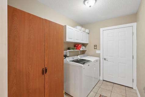 518A Hickory Lane Howard OH 43028