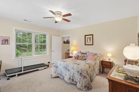 518A Hickory Lane Howard OH 43028