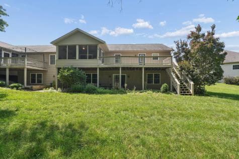 518A Hickory Lane Howard OH 43028
