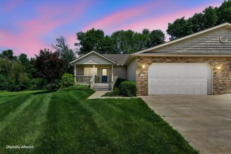518A Hickory Lane Howard OH 43028