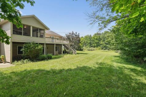 518A Hickory Lane Howard OH 43028