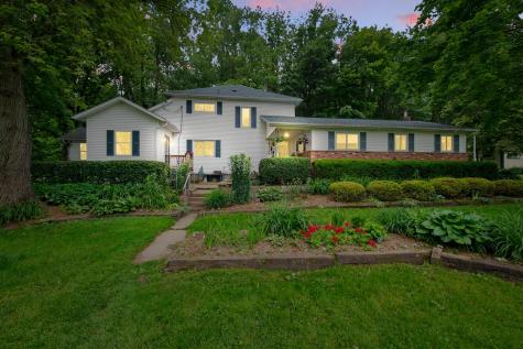 7955 Horn Road Gambier OH 43022
