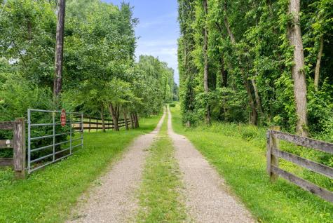 7955 Horn Road Gambier OH 43022