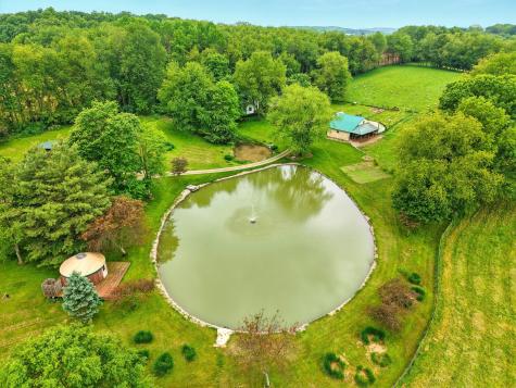 7955 Horn Road Gambier OH 43022