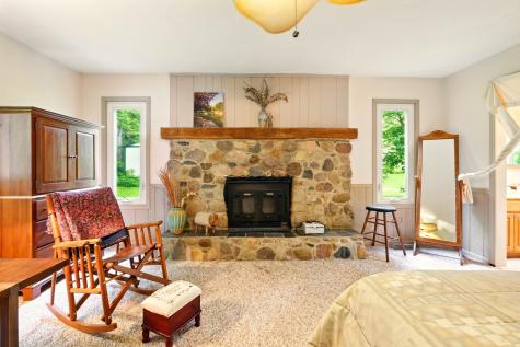 7955 Horn Road Gambier OH 43022