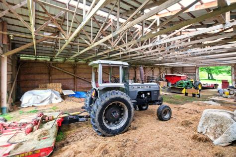 7955 Horn Road Gambier OH 43022