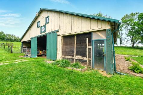 7955 Horn Road Gambier OH 43022