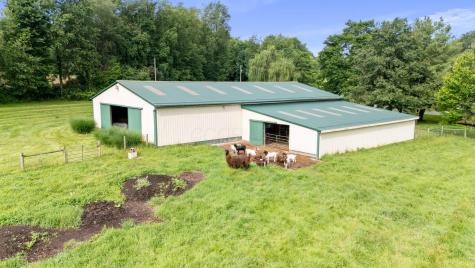 7955 Horn Road Gambier OH 43022