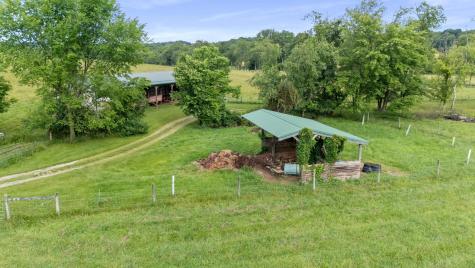 7955 Horn Road Gambier OH 43022