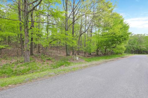 0 Apple Valley Drive Howard OH 43028